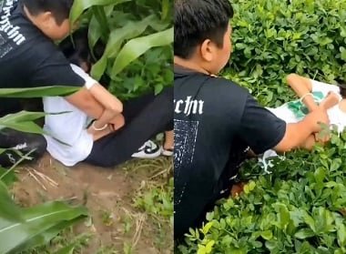 Bạn học khiếm nhã en nữ sinh